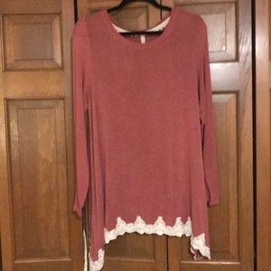 Comfy Lace Trimmed Long Sleeved Shirt